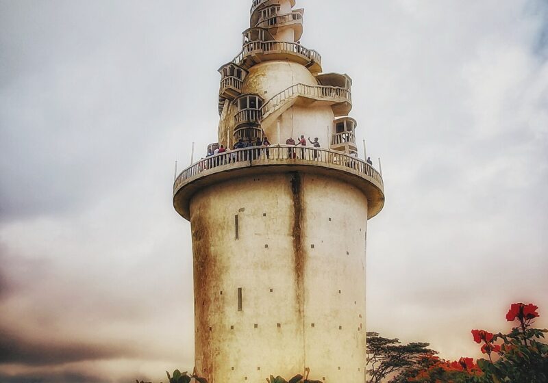 Ambuluwawa Tower